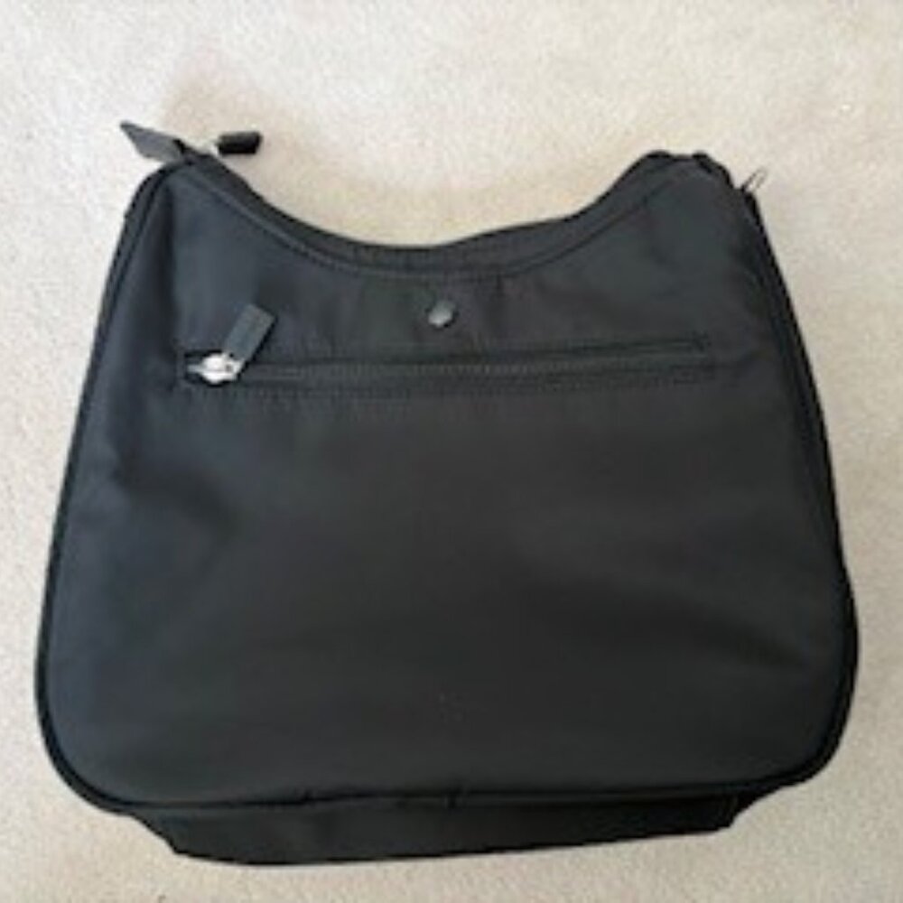 Everyday Black Crossbody Bag - Sleek Minimalist Design